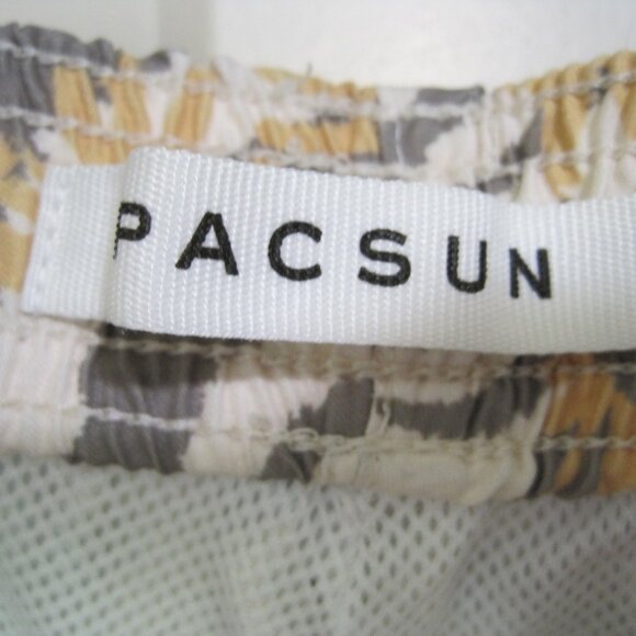 PacSun Men's Swim Trunks with Floral zebra Pattern - Picture 5 of 9